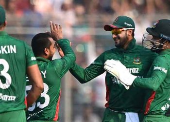 বিশ্ব চ্যাম্পিয়ন ইংল্যান্ডকে টি-২০ সিরিজে হারিয়ে ইতিহাস গড়লো বাংলাদেশ !