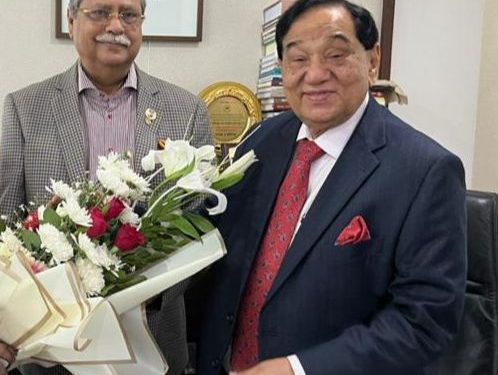 রাষ্ট্রপতির সাথে সৌজন্য সাক্ষাৎ করলেন সাউদার্ন ইউনিভার্সিটি চেয়ারম্যান
