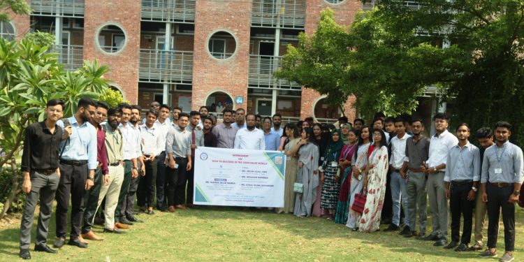 সাউদার্ন ইউনিভার্সিটিতে কর্পোরেট ওয়াল্ডে সফলতা বিষয়ক কর্মশালা অনুষ্ঠিত