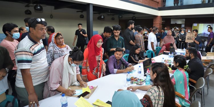 উৎসবমুখর পরিবেশে ইডিইউ’তে অনুষ্ঠিত হলো অ্যাডমিশন ফেয়ার ফল-২০২৩