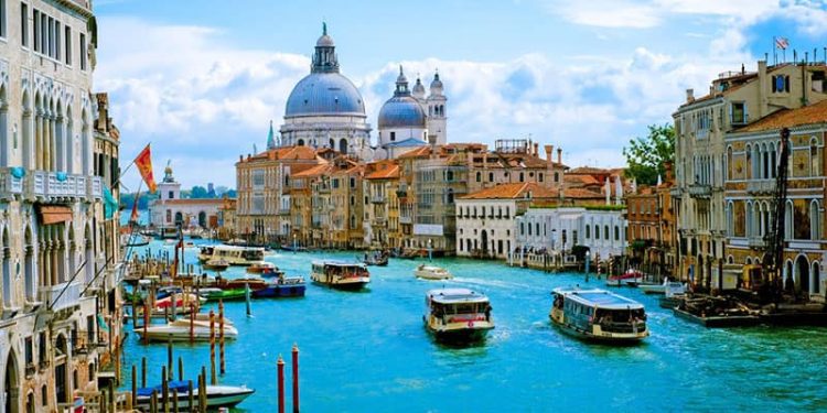  ইতালির শীর্ষ বিশ্ববিদ্যালয়ে ৫ স্কলারশীপের খোঁজখবর !