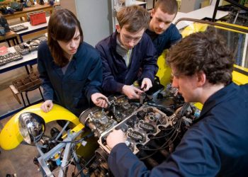 ডিপ্লোমা ইঞ্জিনিয়ারিং- এর পর বিদেশে উচ্চ শিক্ষা