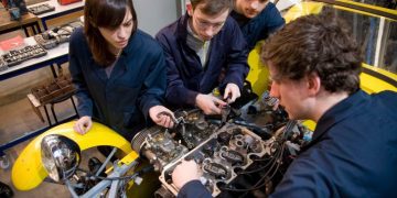 ডিপ্লোমা ইঞ্জিনিয়ারিং- এর পর বিদেশে উচ্চ শিক্ষা