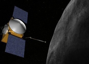 নাসার অনন্য নজির স্থাপন: ৩ বছর পর গ্রহাণুর নমুনা নিয়ে পৃথিবীতে ফিরল ‘ওসিরিস রেক্স’