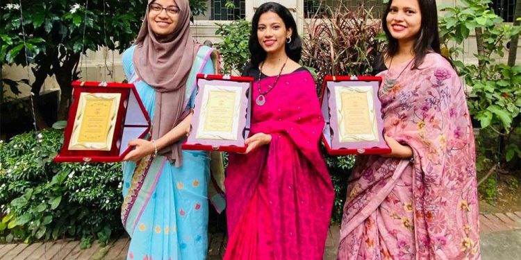 জবির তিন নারী শিক্ষার্থী পেলেন ‘চেয়ারম্যানস অ্যাওয়ার্ড’