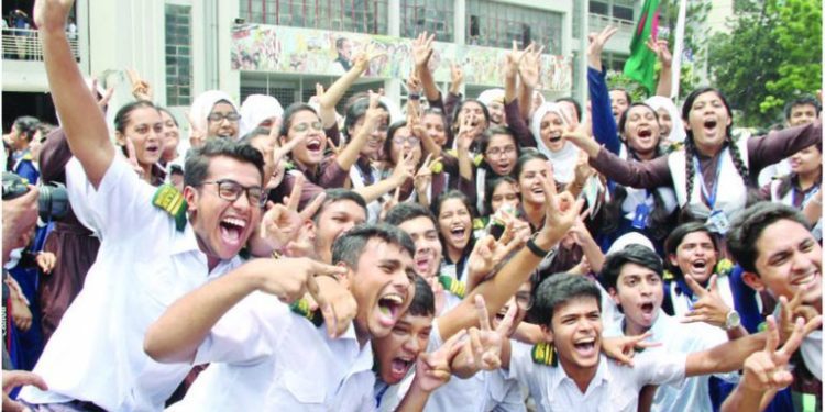 আজ এইচএসসি ও সমমান পরীক্ষার ফল প্রকাশ