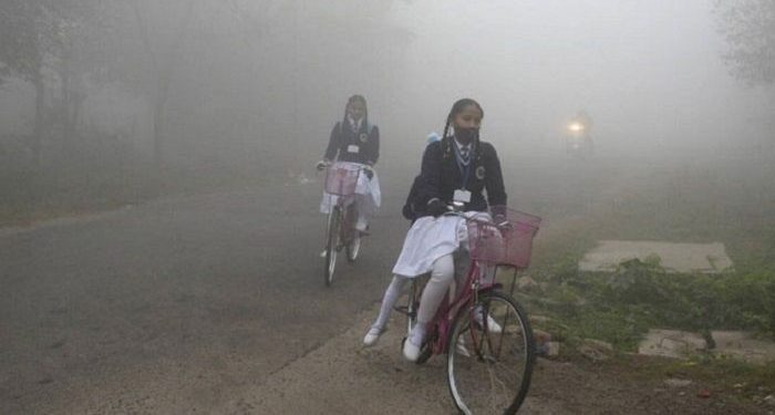 শীতকাল-মাধ্যমিক শিক্ষার্থী