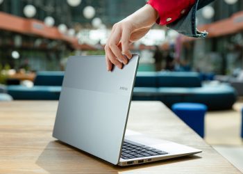 ল্যাপটপ পাল্টে নেওয়ার সুবিধা দিচ্ছে ইনফিনিক্স !