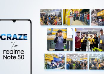রিয়েলমি নোট ৫০ কিনতে আউটলেটগুলোতে গ্রাহকের উপচে পড়া ভীড়