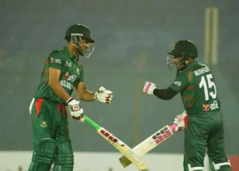 শান্ত’র অশান্ত ব্যাটিংও রিয়াদ, মুশির অভিজ্ঞতায় দারুণ এক জয়!