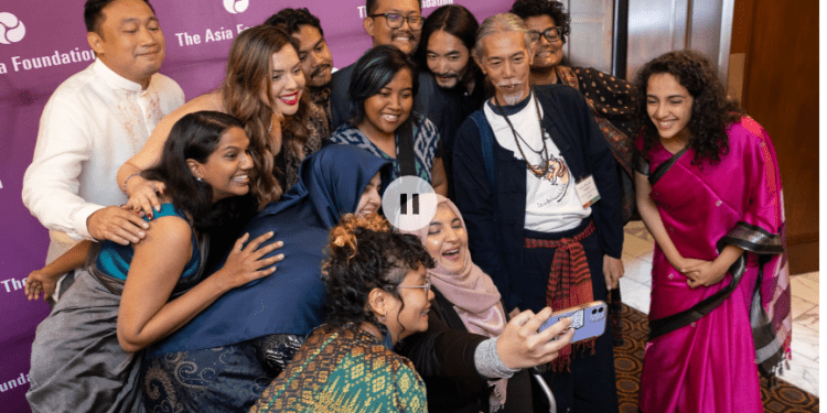 শান্তি প্রতিষ্ঠায় আমেরিকায় শিক্ষাসফর, পাবেন ৫ লাখ টাকা !