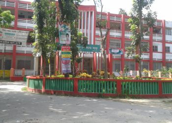 বুয়েট ও মেডিকেলে ভর্তির সুযোগ পেলো আজিজুল হক কলেজের ১৪০ জন শিক্ষার্থী !