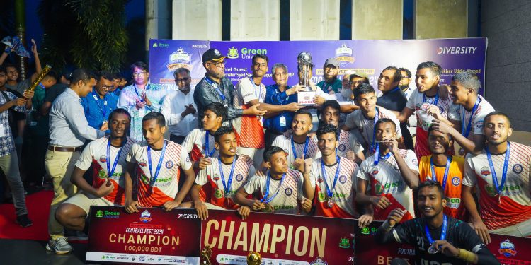 গ্রিন ইউনিভার্সিটি আন্ত:কলেজ ফুটবলে চ্যাম্পিয়ন নৌবাহিনী কলেজ