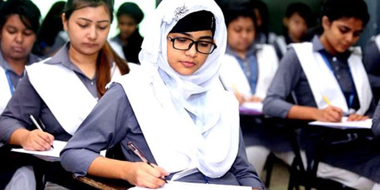 কুমিল্লা বোর্ডের বৃহস্পতিবারের এইচএসসি পরীক্ষা স্থগিত