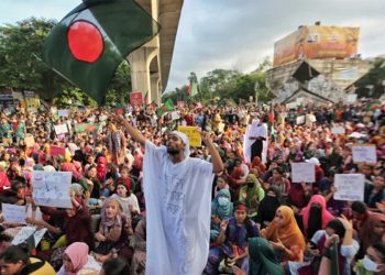 উপদেষ্টার সহকারী হিসেবে সব মন্ত্রণালয়ে শিক্ষার্থী প্রতিনিধি নিয়োগ করা হবে