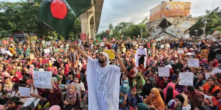 উপদেষ্টার সহকারী হিসেবে সব মন্ত্রণালয়ে শিক্ষার্থী প্রতিনিধি নিয়োগ করা হবে