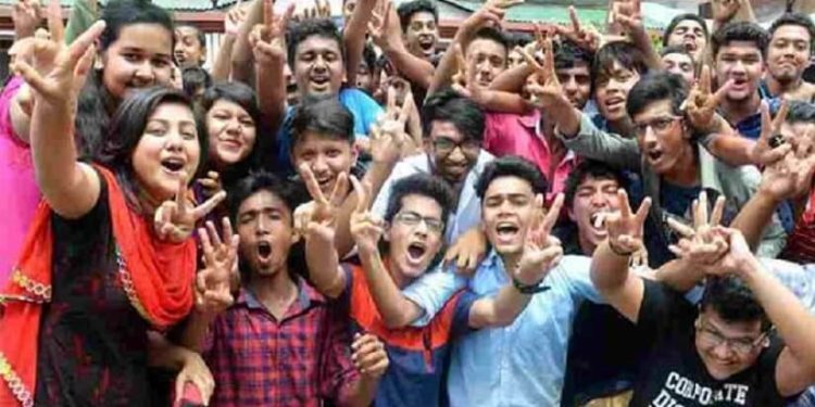 এসএসসি ফল পুনর্নিরীক্ষণে ঢাকা বোর্ডে প্রায় ৩ হাজার পরীক্ষার্থীর ফলাফল পরিবর্তন