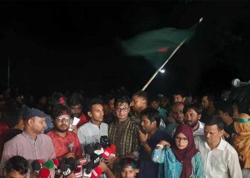 ৩৫ প্রত্যাশী আন্দোলনকারীদের সাথে উপদেষ্টাদের বৈঠকে যা হলো