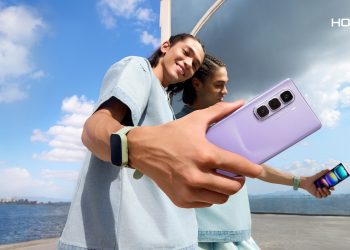 ইনফিনিক্স হট ৫০ প্রো প্লাস : স্টাইল, শক্তি ও স্থায়িত্বের নিখুঁত সমন্বয়