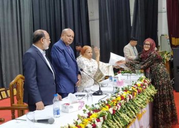 বাকৃবিতে ‘বিএসএ’ অ্যাওয়ার্ড পেলেন ৫ গবেষক