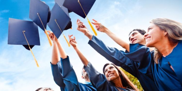 স্নাতক ও স্নাতকোত্তরে ফুল-ফ্রি স্কলারশিপ দিচ্ছে ইতালি