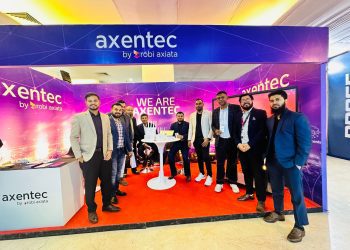 চট্টগ্রাম আইটি মেলায় নজর কাড়ল এক্সেনটেক উদ্ভাবনী প্রযুক্তি