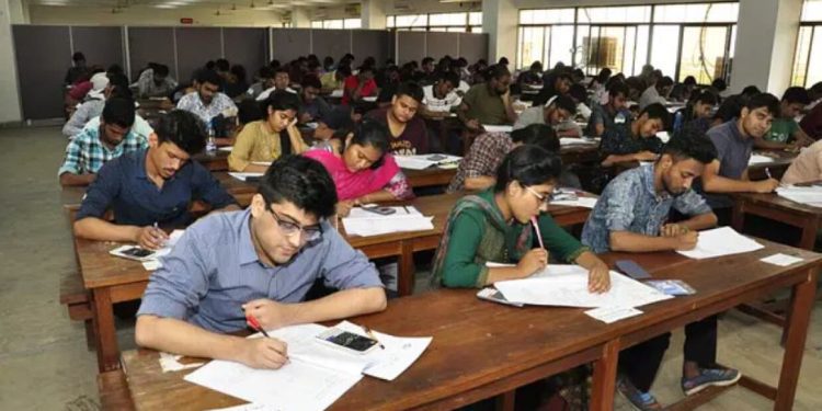 চারুকলা অনুষদ দিয়ে জবির ভর্তি পরীক্ষা শুরু শুক্রবার