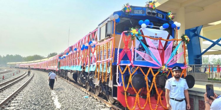 উদ্বোধন হলো দেশের দীর্ঘতম রেলওয়ে সেতু ‘যমুনা রেলসেতু’