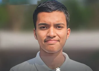 ৪০০ রানের ইনিংস খেলে বিরল রেকর্ড বাংলাদেশের মুস্তাকিমের !