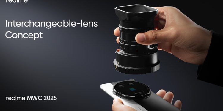 এমডব্লিউসি সম্মেলনে ‘ইন্টারচেঞ্জঅ্যাবল ‘আল্ট্রা ফোনের কনসেপ্ট ঘোষণা রিয়েলমির