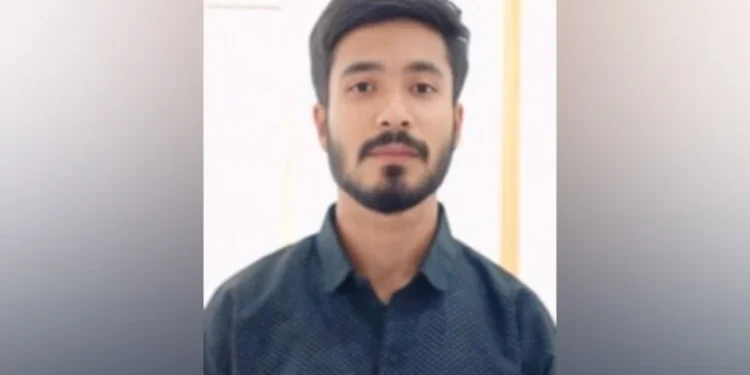 কুমিল্লা বিশ্ববিদ্যালয় ‘বি’ ইউনিটের ভর্তি পরীক্ষায় প্রথম পাবনার শাহীন