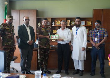 গ্রিন ইউনিভার্সিটি পরিদর্শনে বিএনসিসি মহাপরিচালক