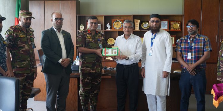 গ্রিন ইউনিভার্সিটি পরিদর্শনে বিএনসিসি মহাপরিচালক