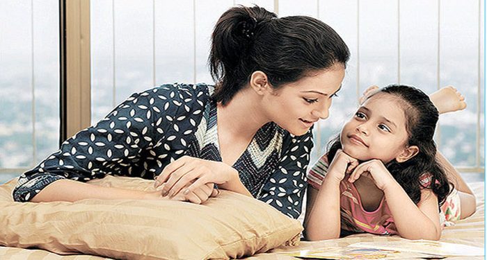 সন্তানের বন্ধু হতে চান? জেনে নিন করণীয়