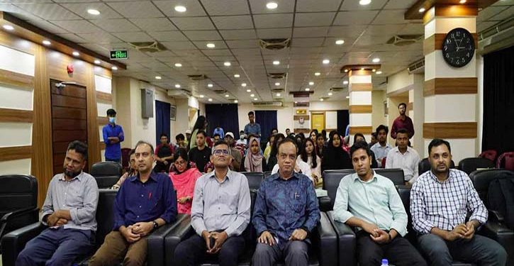 সিআইইউতে প্রোগ্রামিং ক্লাবের ফেয়ারওয়েল ফেস্ট অনুষ্ঠিত