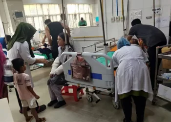 যুদ্ধবিমান বিধ্বস্তের ঘটনায় ক্ষতিগ্রস্তদের সহায়তা পাঠাবেন যেভাবে