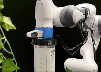 শব্দ বিশ্লেষণ করে কৃত্রিম বুদ্ধিমত্তার সাহায্যে স্পর্শ শনাক্ত করছে রোবট