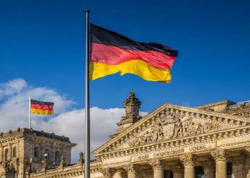 জার্মানির ফুল ফান্ডেড স্কলারশিপ,থাকবে গবেষণা ল্যাবে কাজেরও সুযোগ