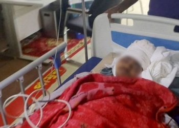 গুরুতর আহত চবি শিক্ষার্থী নাইমুলকে ঢাকায় স্থানান্তর !