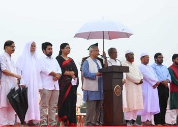 জুলাই ঘোষণাপত্র পাঠ করলেন প্রধান উপদেষ্টা ড. মুহাম্মদ ইউনূস