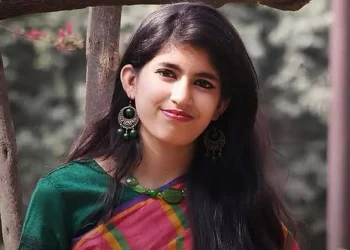 ডাকসুঃ অভিনব পন্থায় কারচুপির অভিযোগ পরাজিত প্রার্থী উমামা ও আবিদের