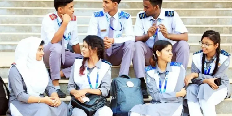 অনলাইনে একাদশ শ্রেণিতে ভর্তিকৃত শিক্ষার্থীদের রেজিস্ট্রেশন শুরু