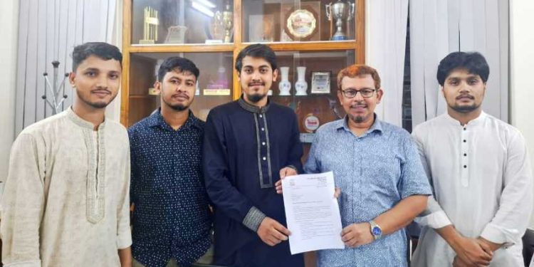 ঢাবির প্রতিটি হলে আধুনিক কম্পিউটার ল্যাব স্থাপন করবে ডাকসু