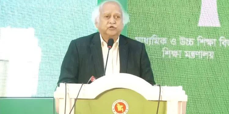 প্রাথমিক শিক্ষকদের বেতন বিশ্ববিদ্যালয়ের শিক্ষকদের সমান হওয়া উচিতঃইউজিসি চেয়ারম্যান