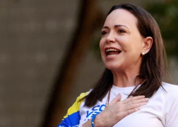 নোবেল শান্তি পুরস্কারে সম্মানিত হলেন ভেনেজুয়েলার অকুতোভয় নেত্রী মারিয়া কোরিনা