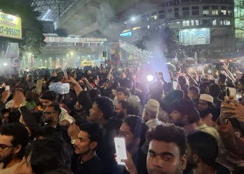 ওসমান হাদীর মৃত্যুতে বিভিন্ন বিশ্ববিদ্যালয়ে বিক্ষোভ ও শোক মিছিল