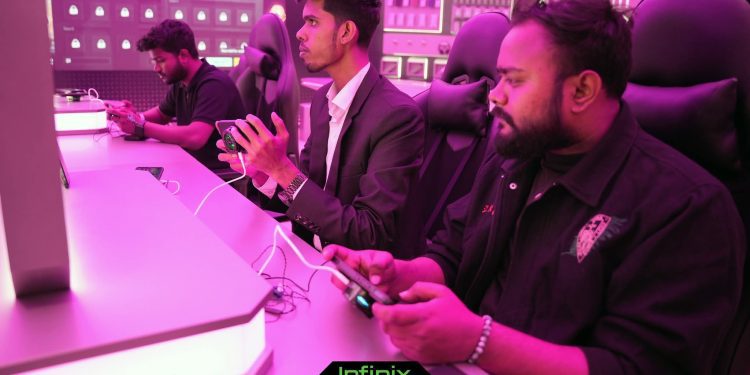 উত্তরায় দেশের প্রথম গেমিং ফ্ল্যাগশিপ স্টোর উদ্বোধন করলো ইনফিনিক্স