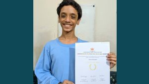 কুইনস কমনওয়েলথ রচনা প্রতিযোগিতায় ‘গোল্ড অ্যাওয়ার্ড’ জিতল বাংলাদেশের মুস্তাফিজ